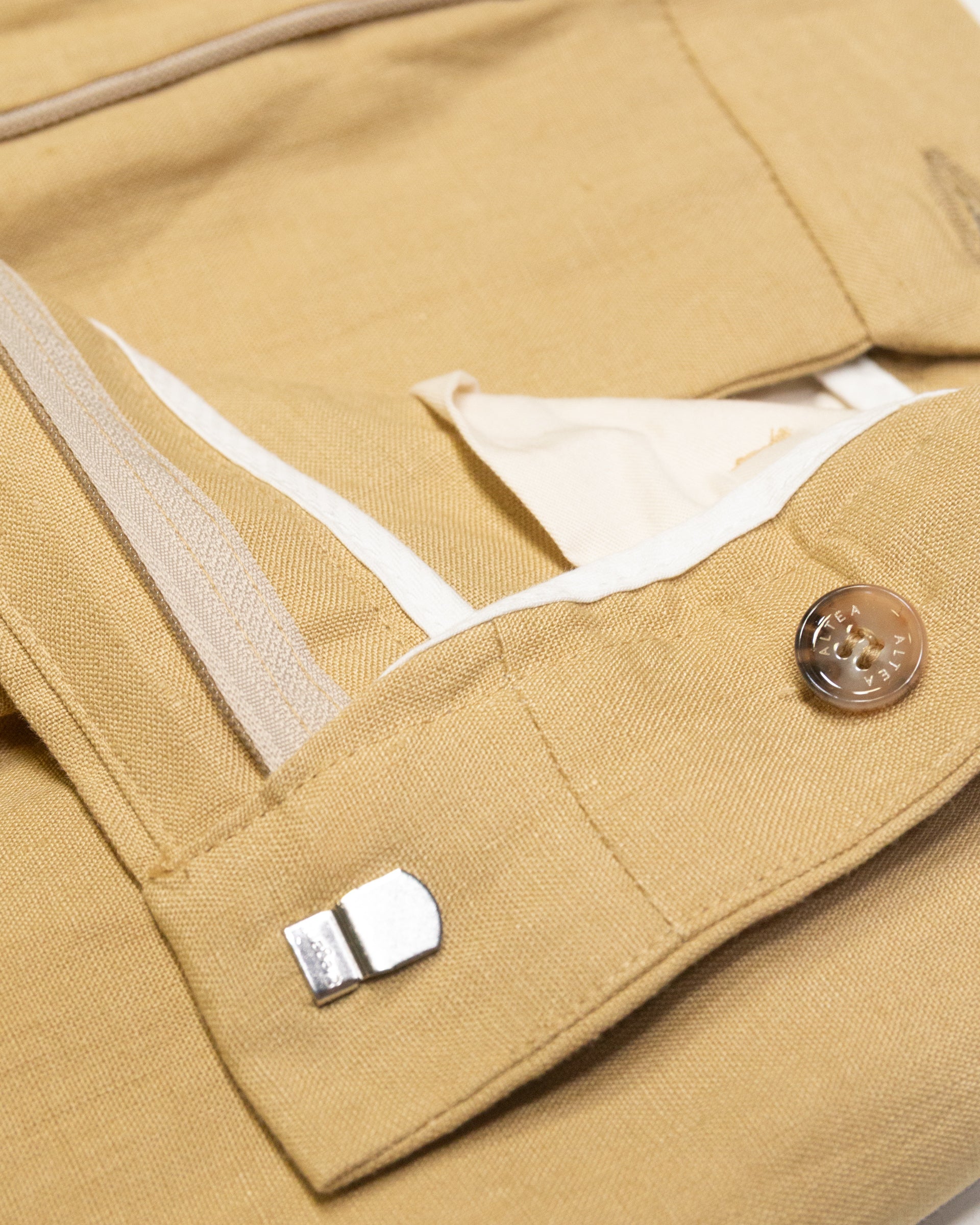 Pantalone chino Ronny in lino con pinces - Beige