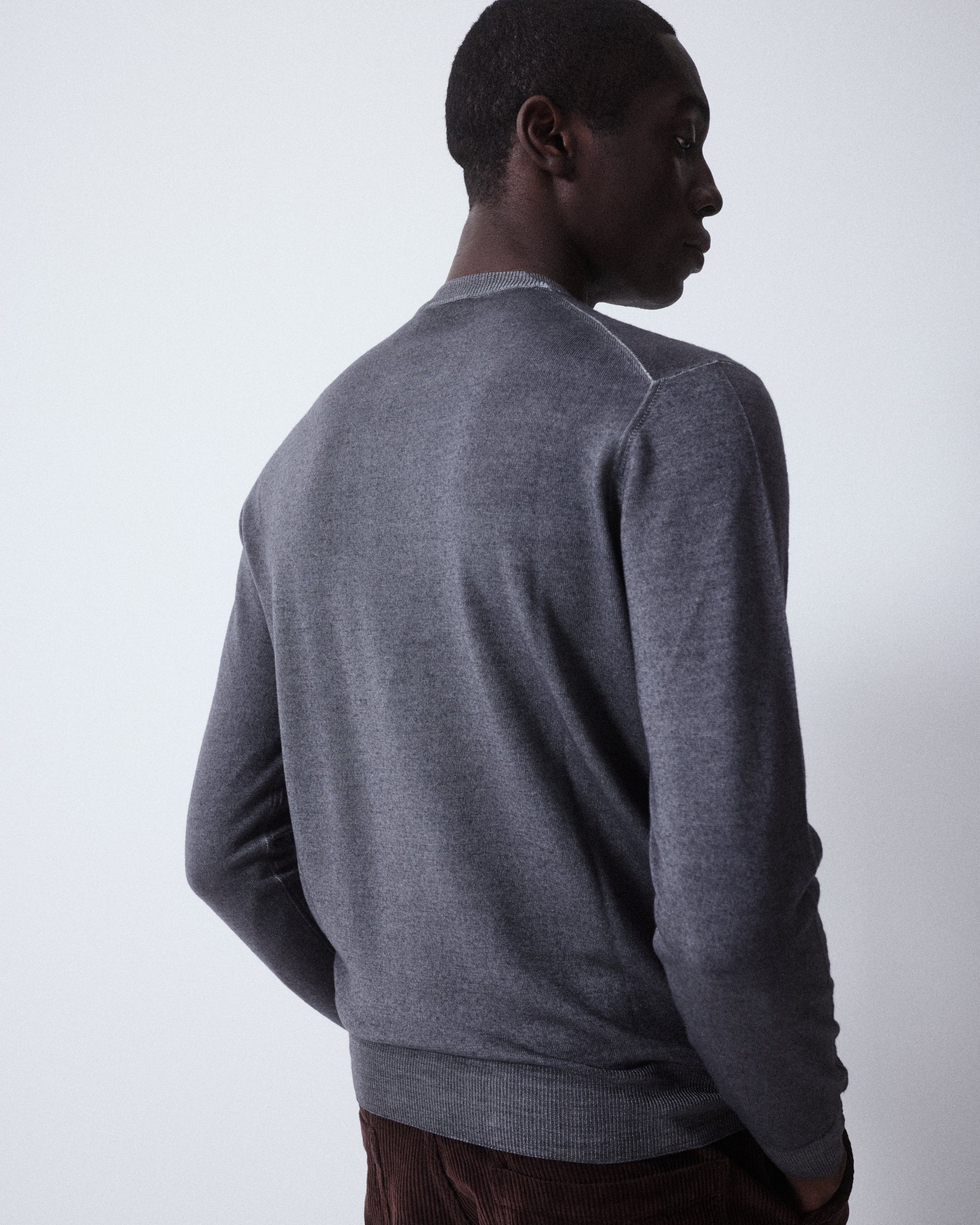 Magl. Girocollo Merino Rasata M/l T. Ca. - ANTRACITE.