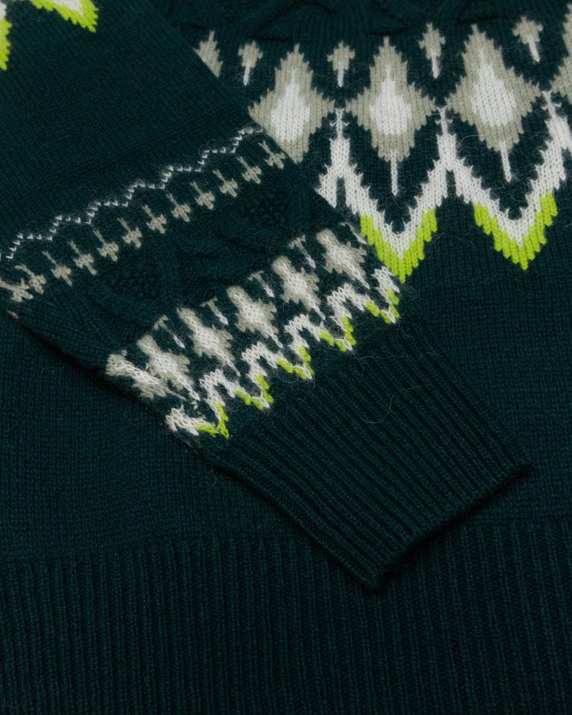 Maglia girocollo in lana misto alpaca e cashmere con jacquard Norvegese. Verde - Verde Bottiglia