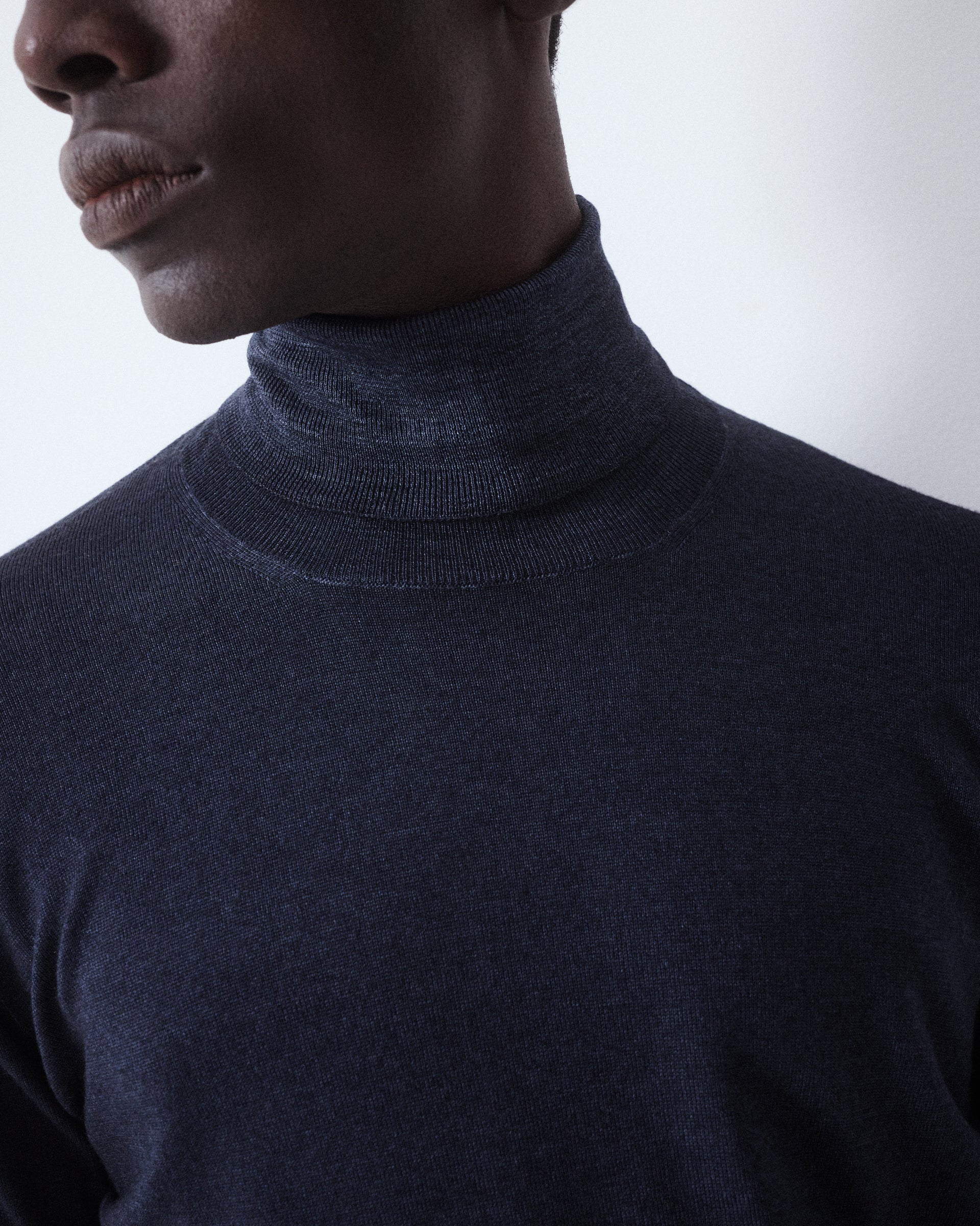 Magl. Dolcevita Merino Rasata M/l T. Ca. - NAVY