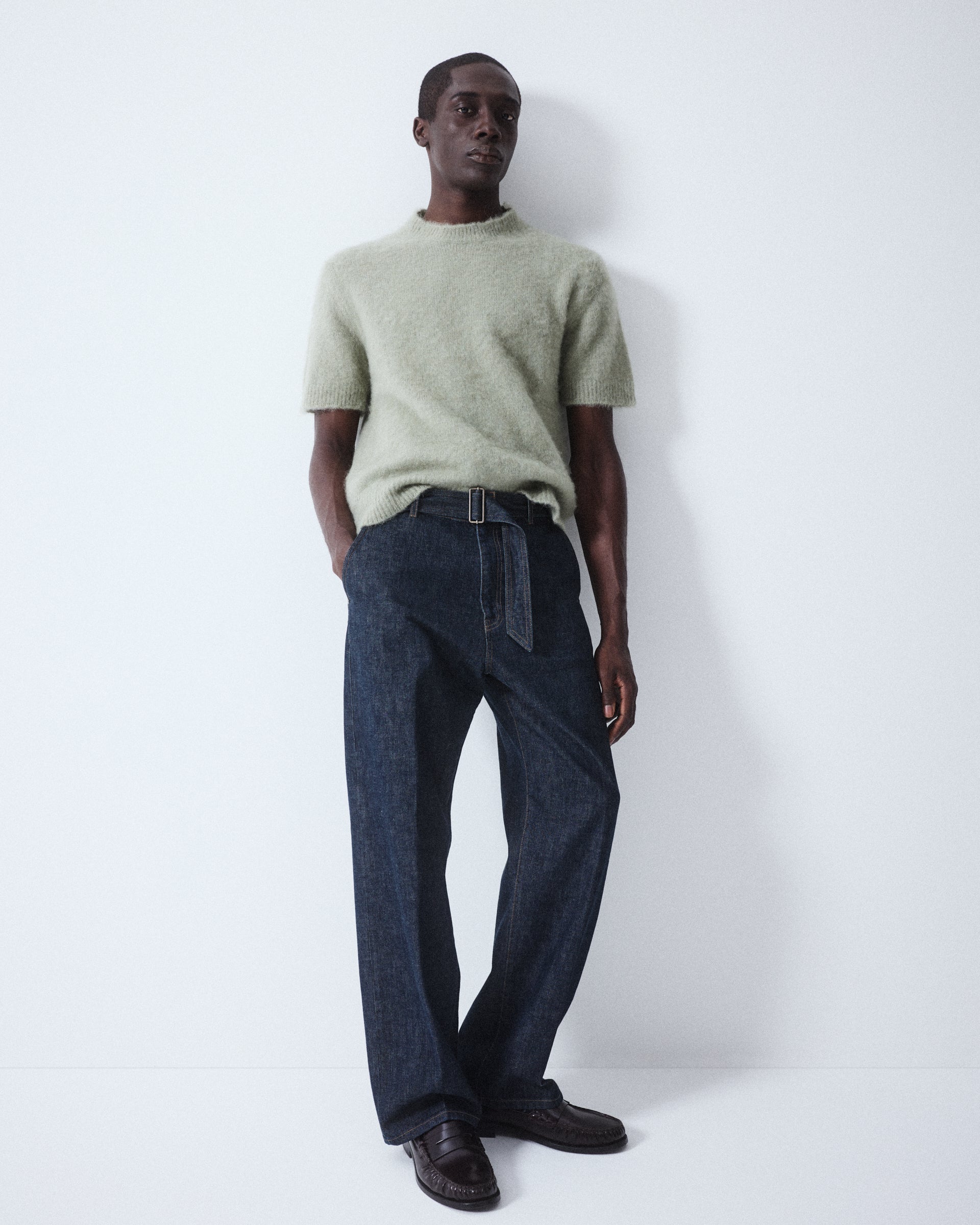 Maglia girocollo garzata manica corta in misto alpaca. Verde - Salvia