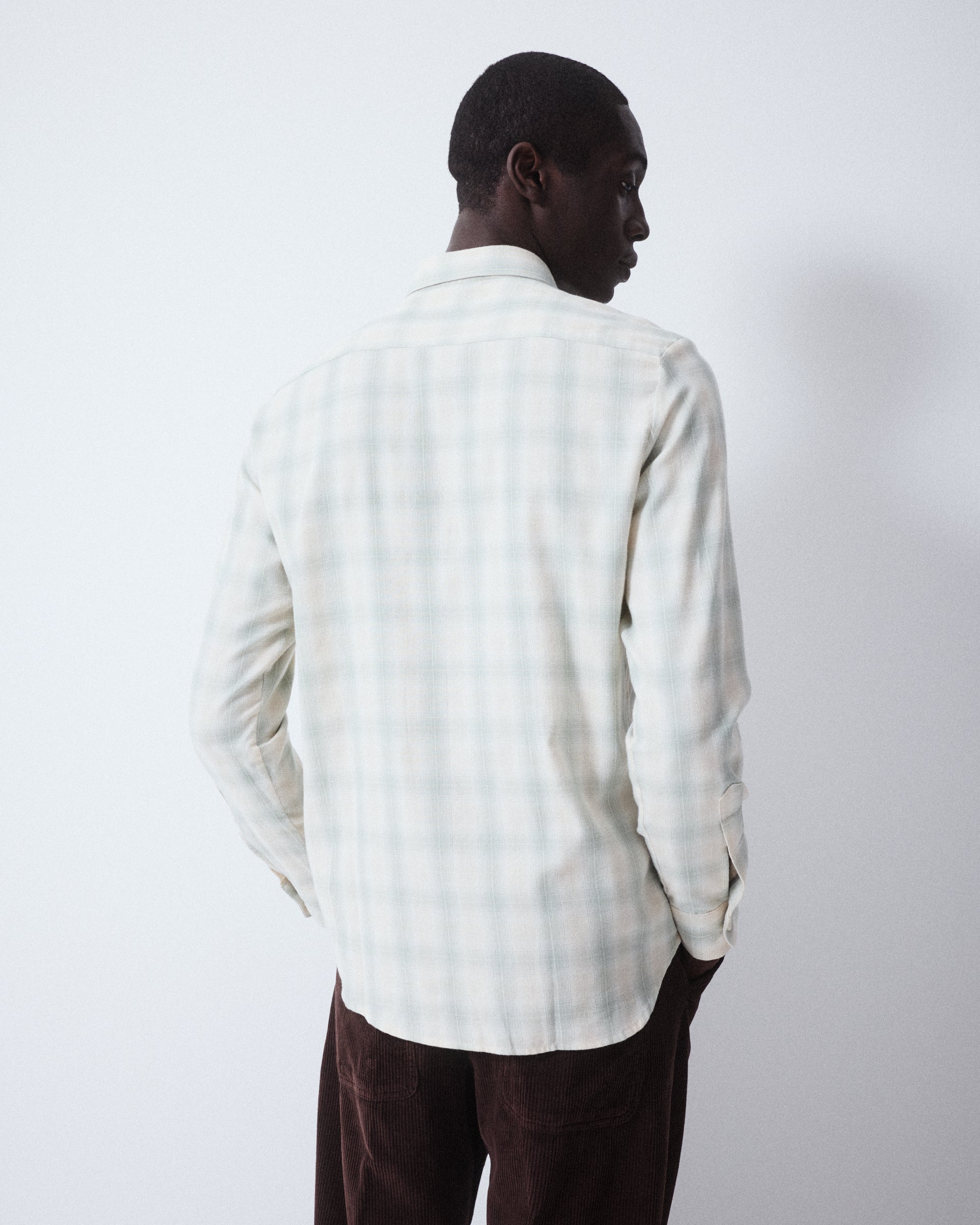 Camicia Scott in flanella di cotone garzato fantasia check. Verde - Salvia/Bianco